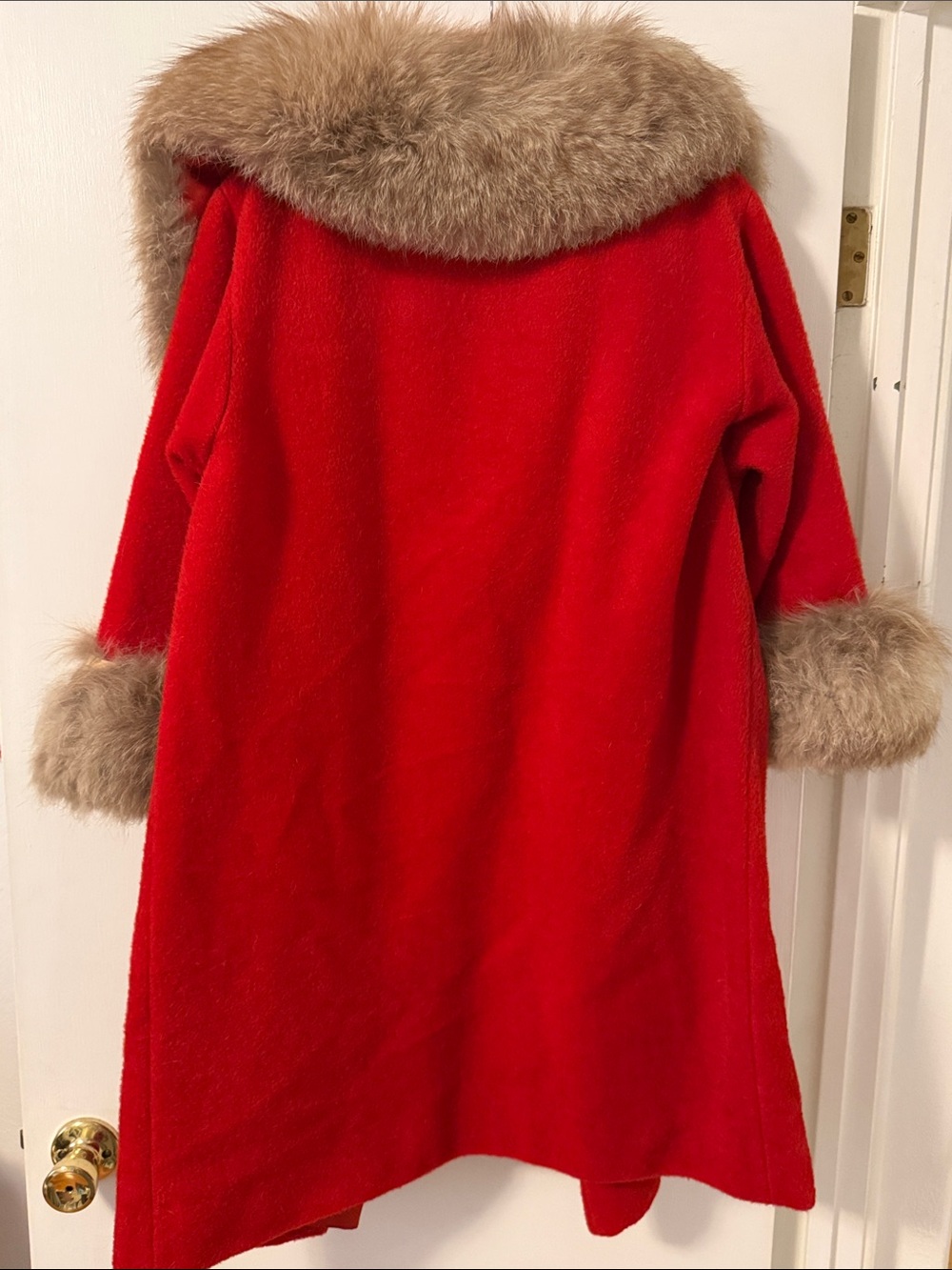 Vintage Red Wool Cape Coat — Lilli Ann San Francisco - Picture 16 of 16